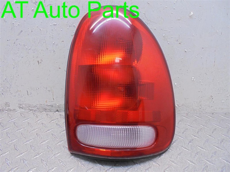 98 99 00 01 02 03 DURANGO CARAVAN VOYAGER PASSENGER SIDE TAIL LAMP