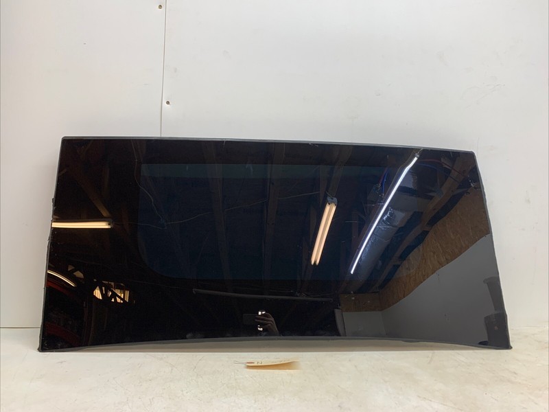 ⚡️16-20 TESLA X REAR RH PASSENGER RIGHT FALCON DOOR ROOF GLASS 1034903-00-G 570