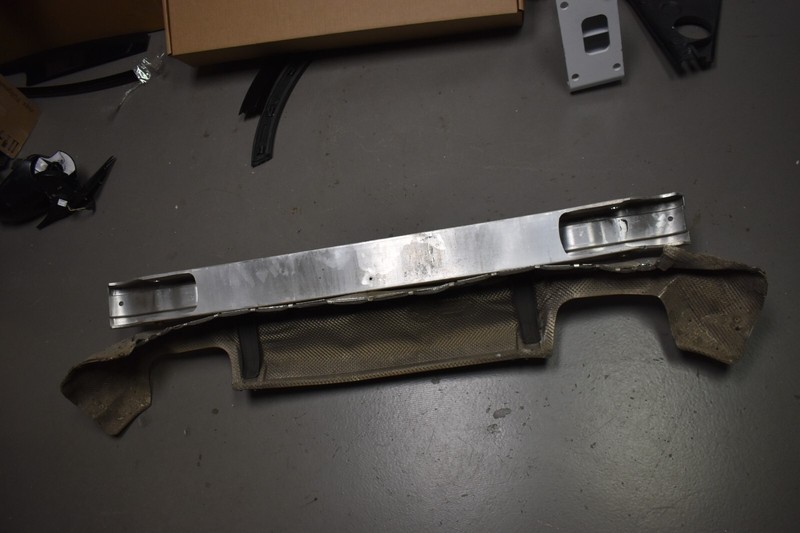 2005-2007 PORSCHE 911 REAR REINFORCEMENT BAR FACTORY OEM
