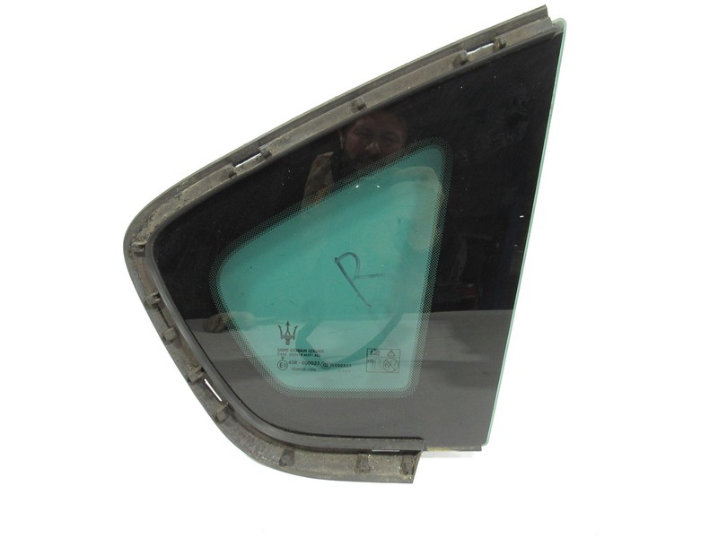 Maserati Levante Q4 2017 AWD Rear Right Quarter Panel Glass Window 16-24 #3