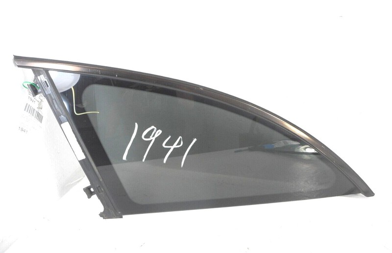 Mercedes-Benz R350 Rear Quarter Window Glass Driver Left OEM 2006-2013