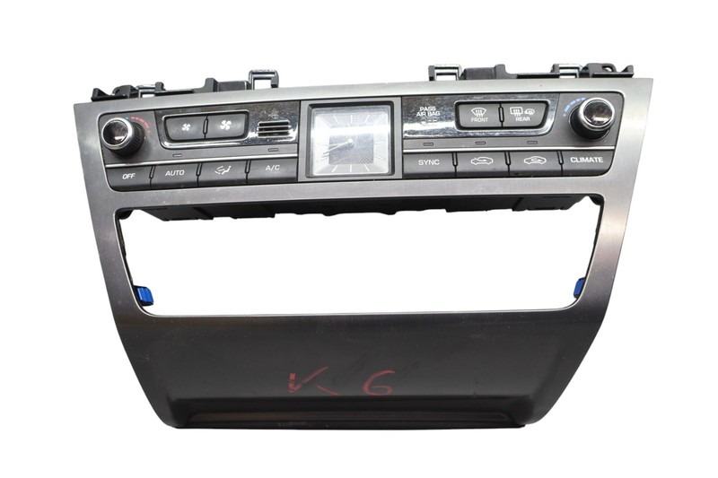 15-20 Hyundai Genesis HVAC AC Heater Climate Temperature Control W/ Bezel Oem