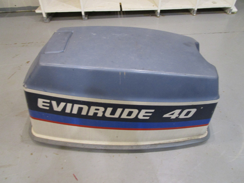 0279842 Evinrude Johnson Outboard 40 HP Manual Start Top Motor Cover Cowl 1970's