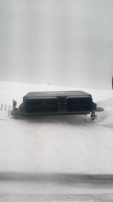 2017 Mitsubishi Outlander Engine Control Module ECM 2.4L OEM 1860C990