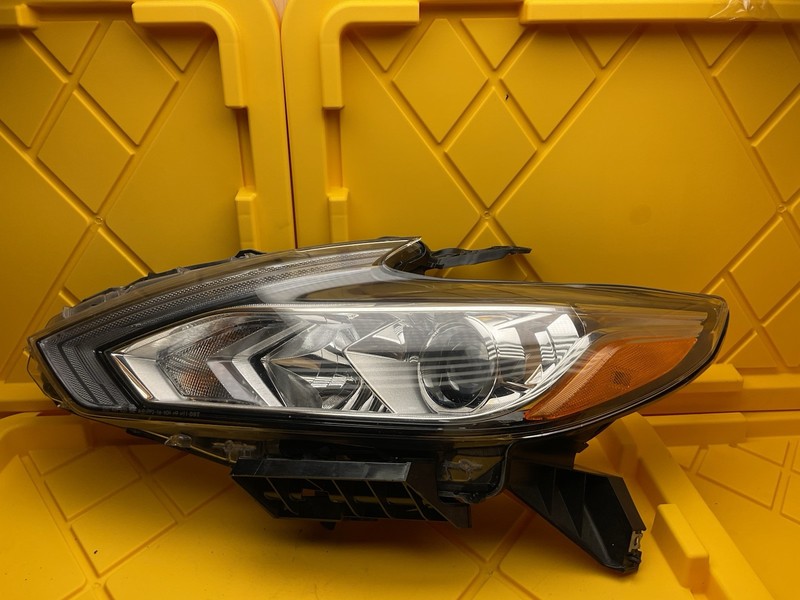 2016 2017 2018 NISSAN ALTIMA CHROME LED HEADLIGHT OEM 9NS949820-05 Left LH