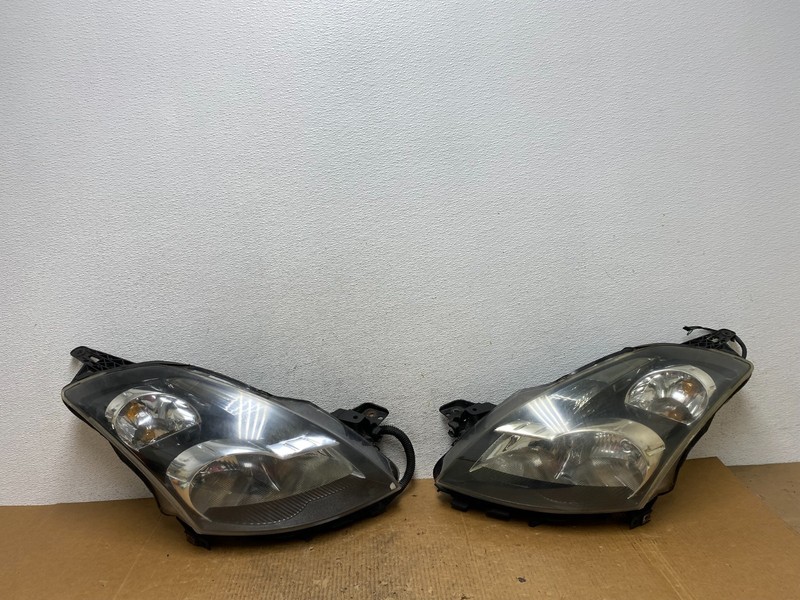 Sedan 2007 2008 2009 Nissan Altima Left+Right Set Headlights AE2713 DW