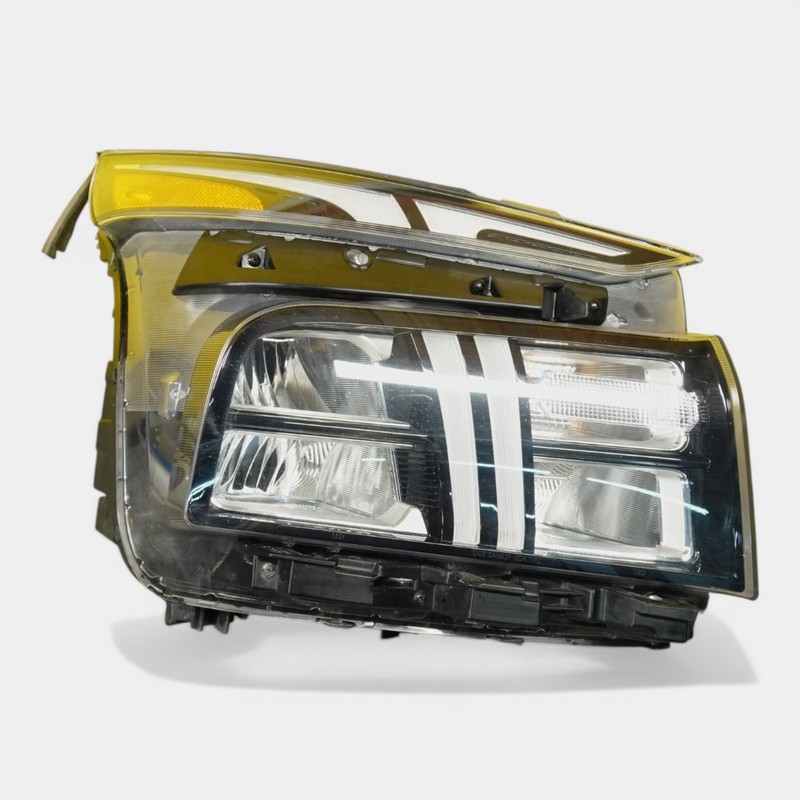 2021-2023 HYUNDAI SANTA FE Right Side Headlight Oem 92102s2500