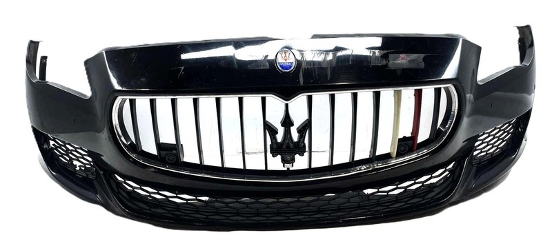 2014-2017 Maserati Quattroporte Front Bumper Assembly Scratches Cracks
