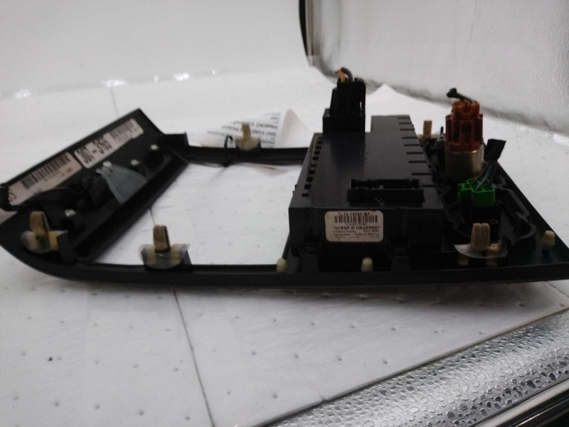2007 Ford F150 A/C Selector Switch OEM Black 188741 Used 150K Miles