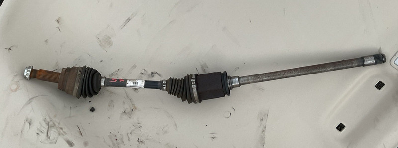 07-19 BMW E70 X5 FRONT RIGHT PASSENGER OUTPUT SHAFT SUSPENSION AXLE ARM 012522