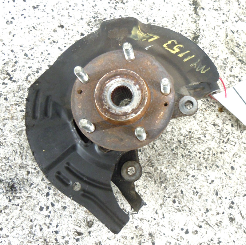 11-13 Hyundai Sonata 2.4L Front Spindle Knuckle Hub Driver Left OEM Hybrid