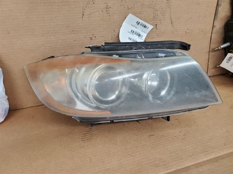 Passenger Headlight Sedan Canada Market With Xenon Fits 06-08 BMW 323i 271810