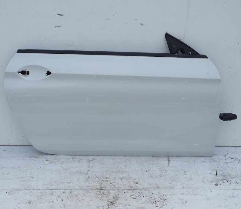 2012 - 2018 BMW 650i 640i Front Right Passenger Door Shell OEM