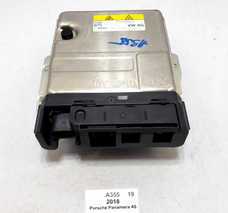 ✅ 2017-2023 OEM Porsche Panamera 4S 971 Voltage Converter Control Module