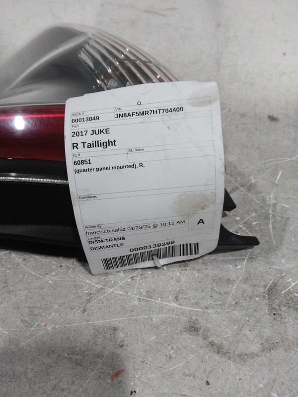 2017 Nissan Juke Right Tail Light Assembly OEM Used 454218 62000 Miles
