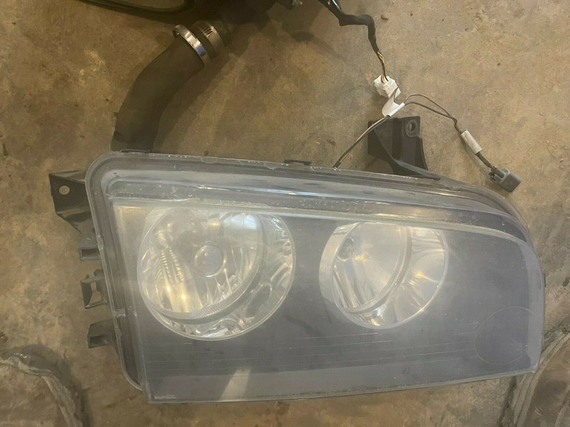 06-10 DODGE CHARGER RH PASSENGER SIDE OEM HEADLIGHT ASSEMBLY - NICE