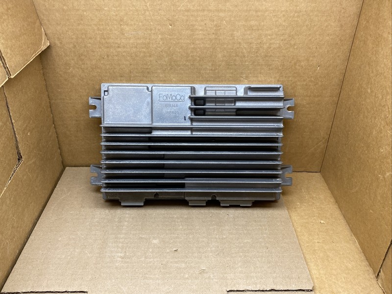 2013-2016 Lincoln MKS Radio Amp Amplifier Audio Stereo DA5T-18B849-AD
