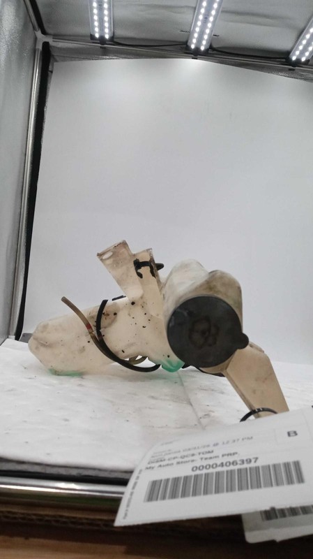 2006 Nissan Murano Washer Fluid Reservoir OEM 28910CA70A White 3.5L Used