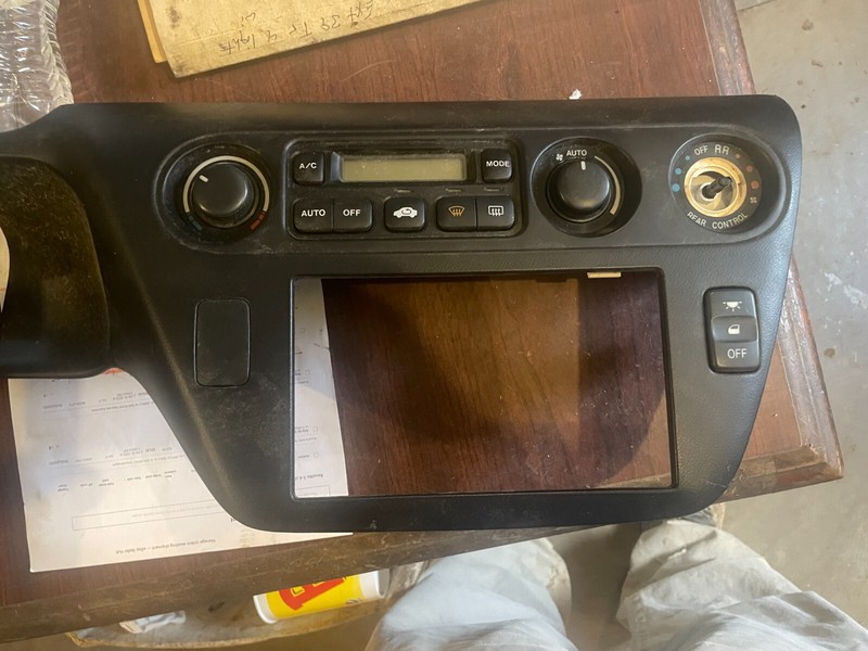 99-04 HONDA ODYSSEY OEM EX EX-L AUTO HEATER AC A/C CLIMATE CONTROL & RADIO BEZEL
