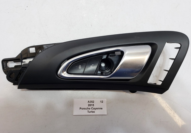 ✅ 11-18 OEM Porsche Cayenne Turbo 958 Front Left Driver Door Handle W/ Trim