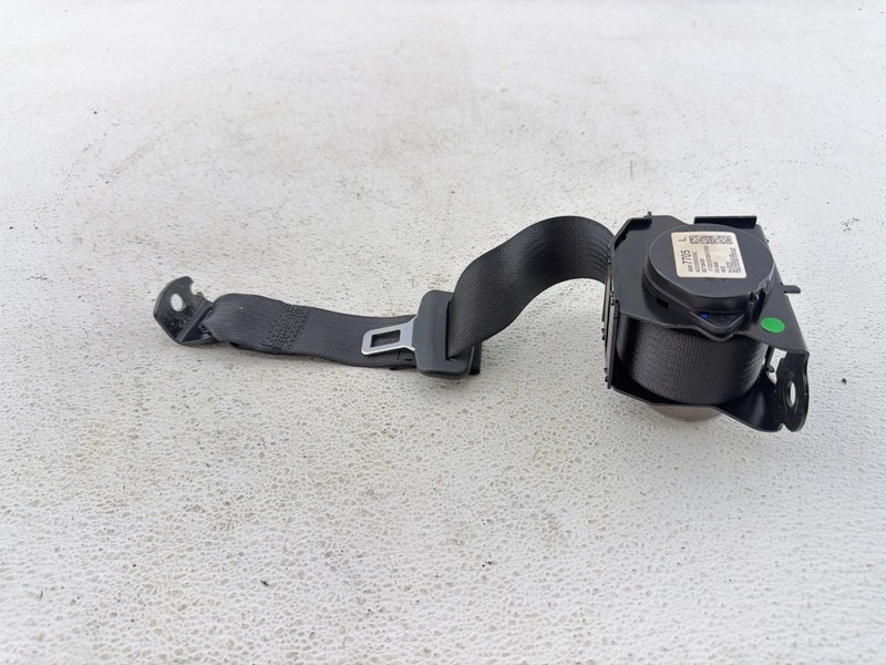 2024 - 2026 CHEVROLET TRAX REAR LEFT SIDE SEAT BELT RETRACTOR OEM 60007705