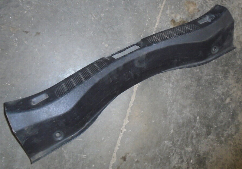 2016 Ford Fusion 2.5L 2.5 L Rear Back Trunk Cover Panel Trim Plate Inner Scuff