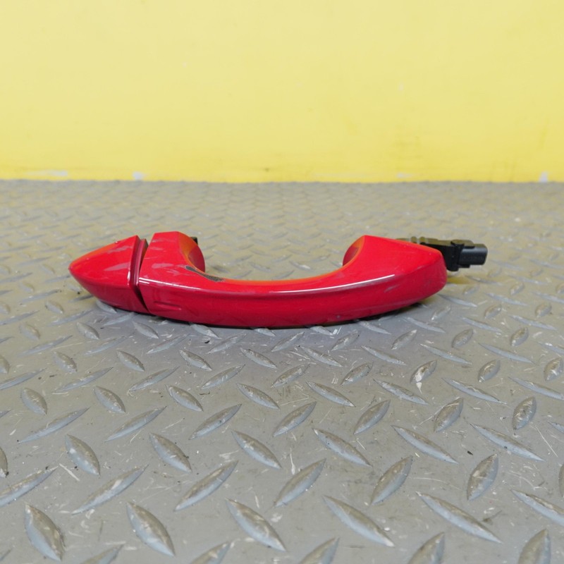 2019-2023 AUDI Q3 S-LINE FRONT RIGHT EXTERIOR DOOR HANDLE 5G0837206RGRU RED_F3B
