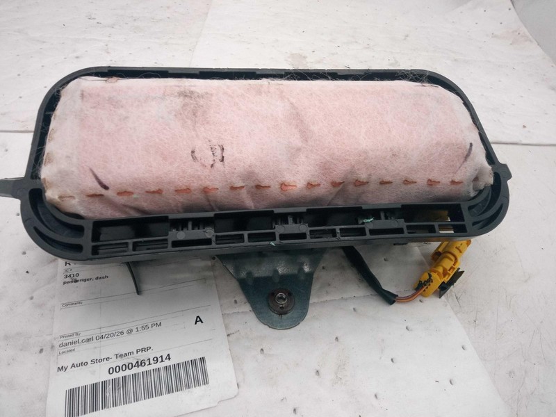 2023 Chevrolet Malibu Instrument Panel Air Bag White Used 32K Miles OEM