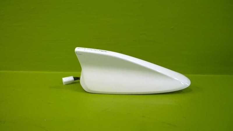 19 20 21 22 23 CX-9 ROOF ANTENNA SHARK FIN OEM 3476-23