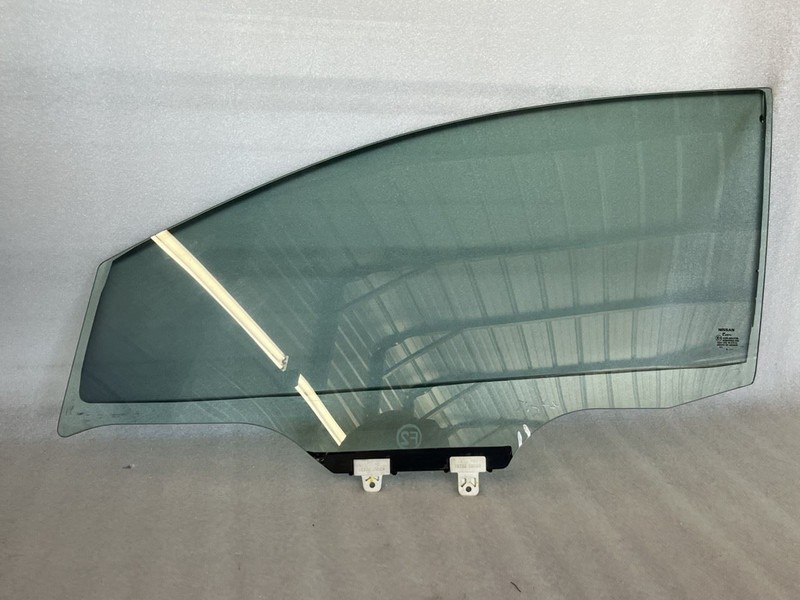 2013-2019 NISSAN SENTRA LEFT DRIVER SIDE FRONT DOOR GLASS WINDOW