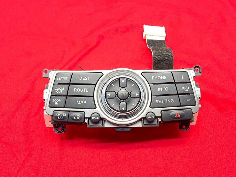 08-13 Infiniti G37 Q60 Center Console Navigation Radio Control Switch Panel OEM✅