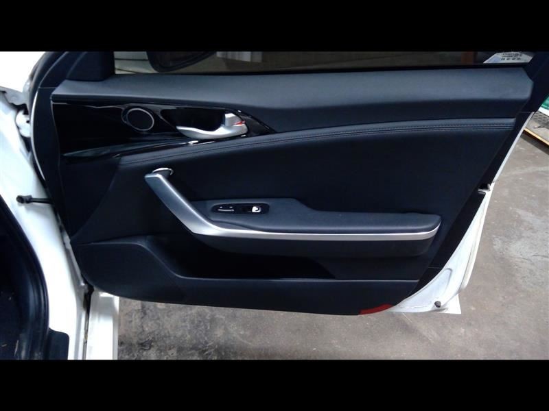 2018 STINGER Pasenger Right Front Door Trim Panel 1016984