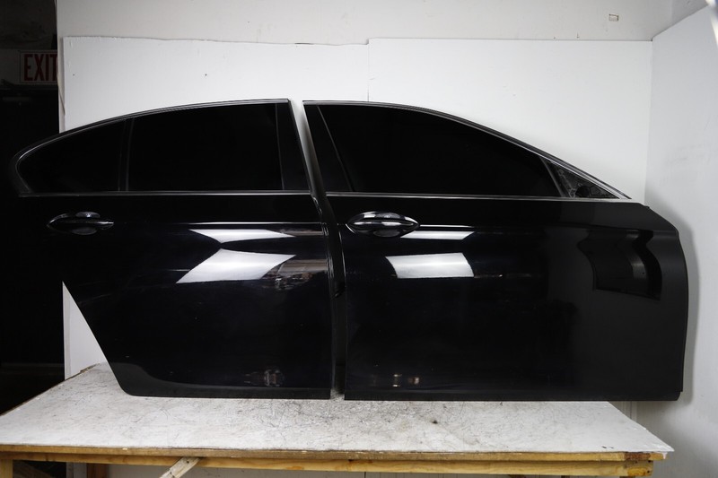 11-16 BMW F10 535i 550i 528i Front Rear Passenger Door Complete Jet Black