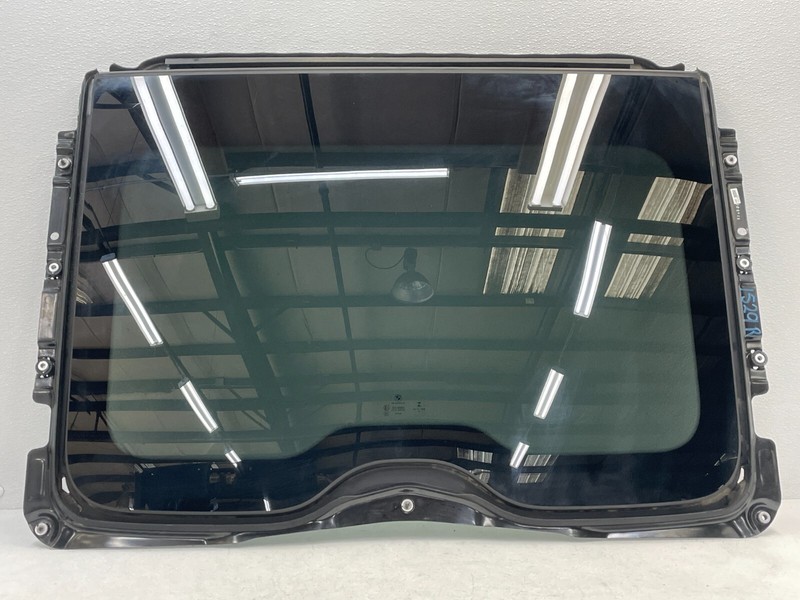 2016-2019 BMW 750i G12 Rear Sunroof Sun Roof Window Glass Panel 1529 OEM