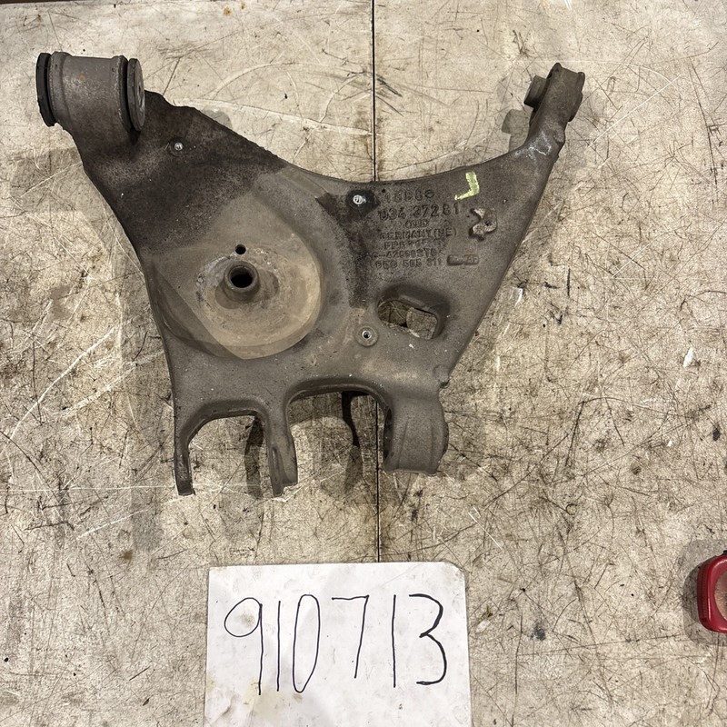 2004-2008 AUDI A4 QUATTRO SEDAN REAR LEFT LOWER CONTROL ARM OEM