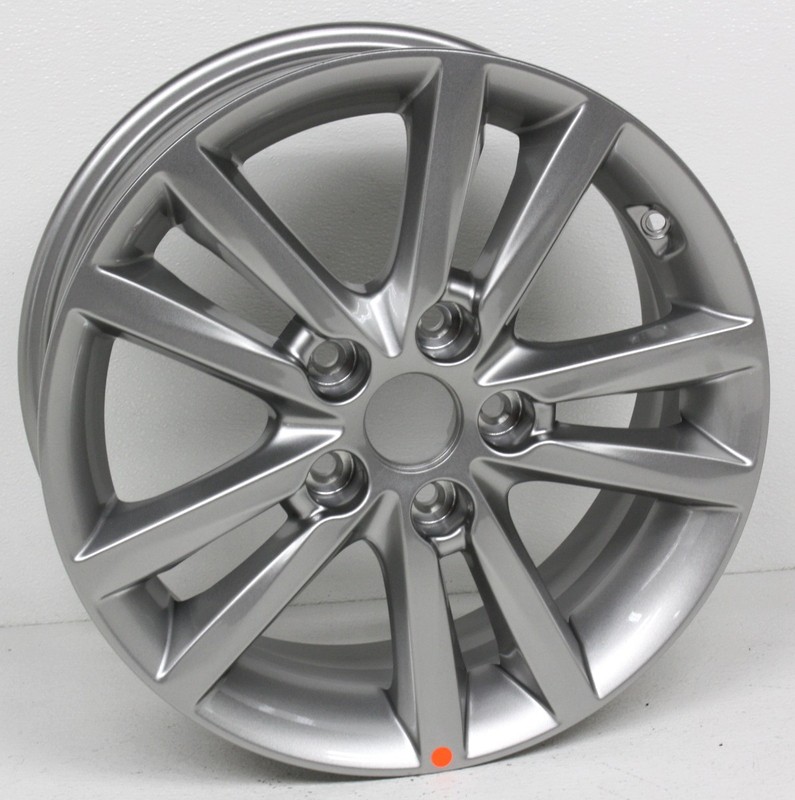 OEM Hyundai Sonata 16 Inch Wheel 52910-C2160 Nicks and Marks