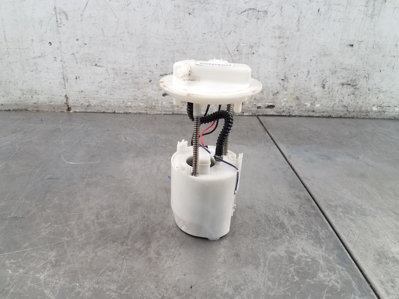 2014 Nissan Juke Nismo RS Fuel Pump / Sending Unit #0361 V7