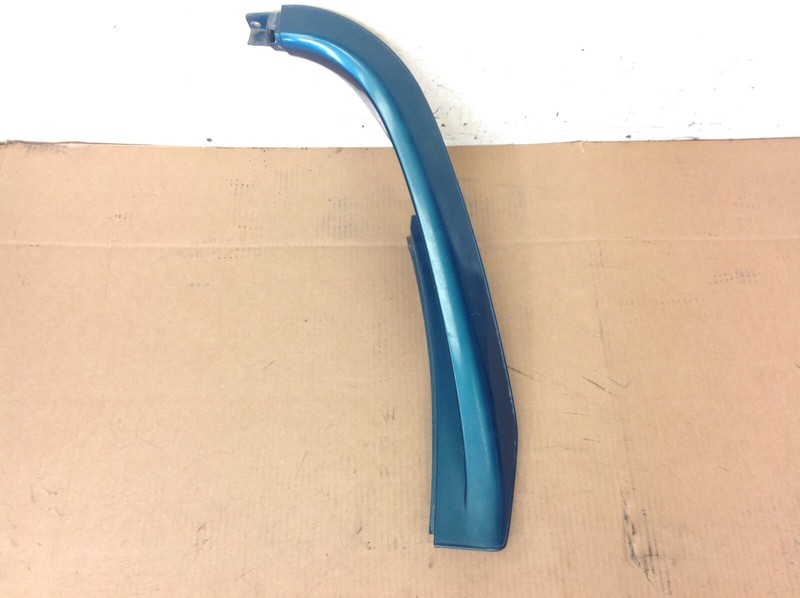 93-97 Honda Del Sol Right Center Pillar Garnish End Glass Molding Green