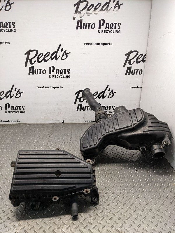 Air Cleaner Sedan 1.7L Japan Built Fits 04-05 CIVIC 1182828