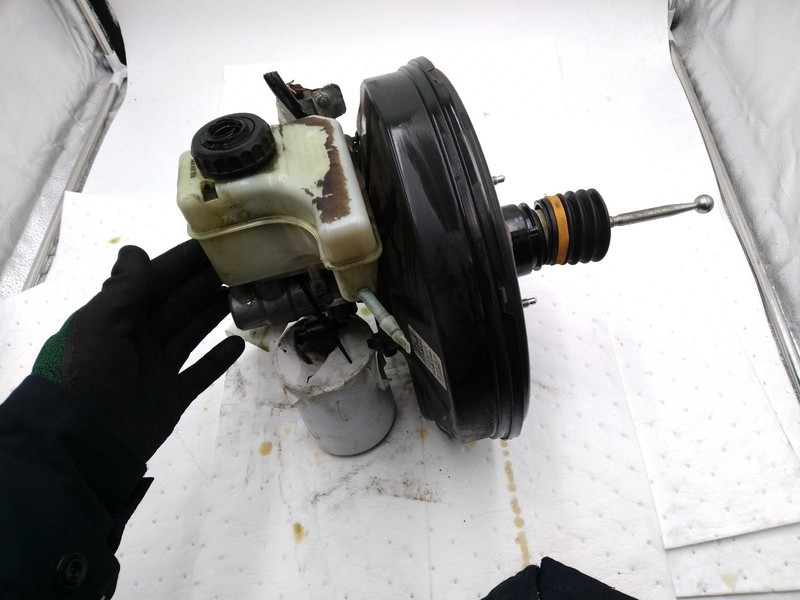 2014 Volkswagen Tiguan Power Brake Booster OEM 3C1614106R 154K Miles