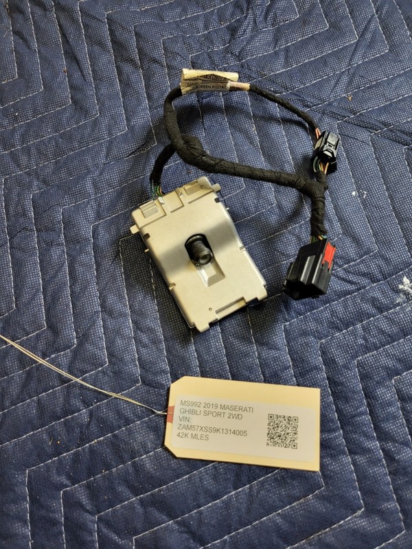 Used Oem Maserati Front Windshield Lane Keep Assist Camera for 2017-2019 Ghibli