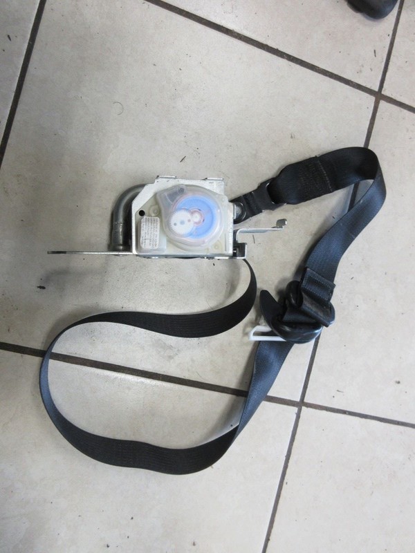 2015-2018 Dodge Durango OEM Front Right Passenger Seat Belt 5XY26DX9AC