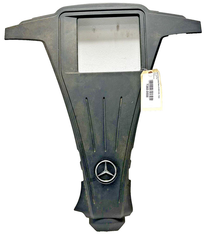 2012-2017 Mercedes W221 S550 CL550 4.7L Engine Motor Center Cover Trim OEM