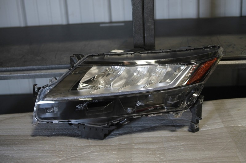 2020-2025 Mitsubishi Outlander Left Driver Side Led Headlight Oem