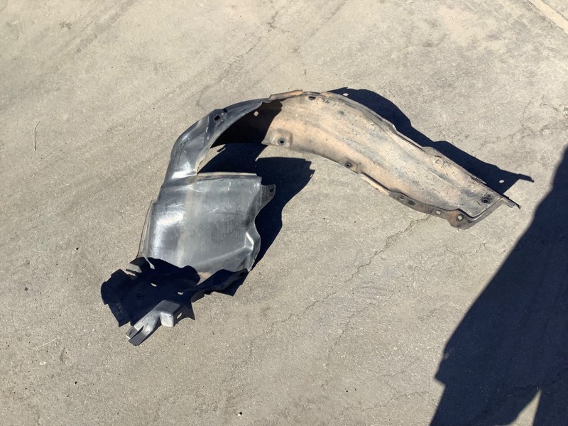 88-91 Honda Civic WG Right Fender Liner SH5 OEM