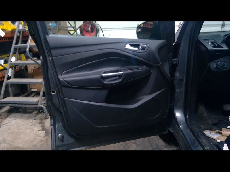 2014 ESCAPE Driver Left Front Door Trim Panel 1567721