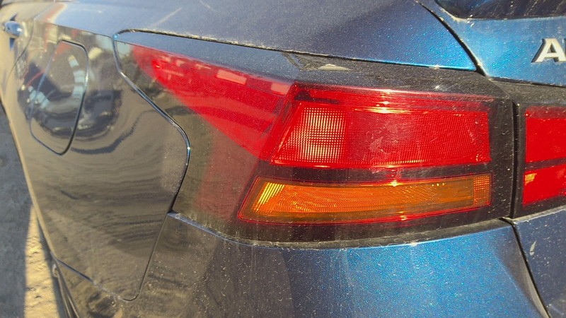 Tail Light Assembly NISSAN ALTIMA Left 19 20 21 22 23 24 25