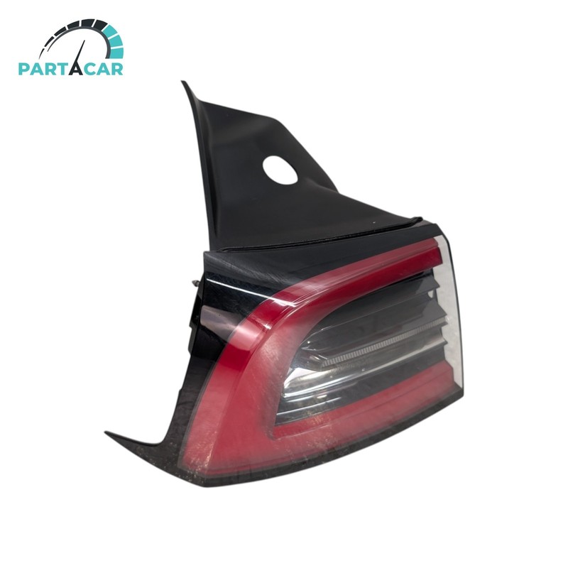 2017 2018 2019 2020 Tesla Model 3 Y Rear Left Driver LED Outer Tail Light 4 Pin