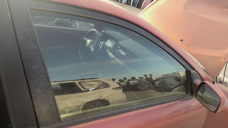 Front Door Glass/window TOYOTA COROLLA Right 03 04 05 06 07 08