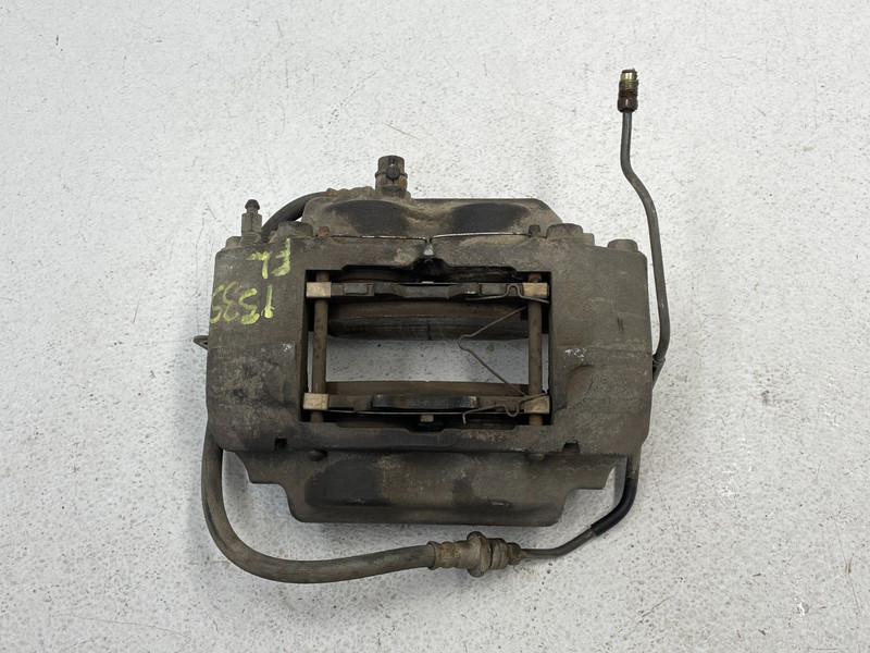 1998-2002 Lexus LX470 Front Left Driver Brake Caliper 1535 OEM